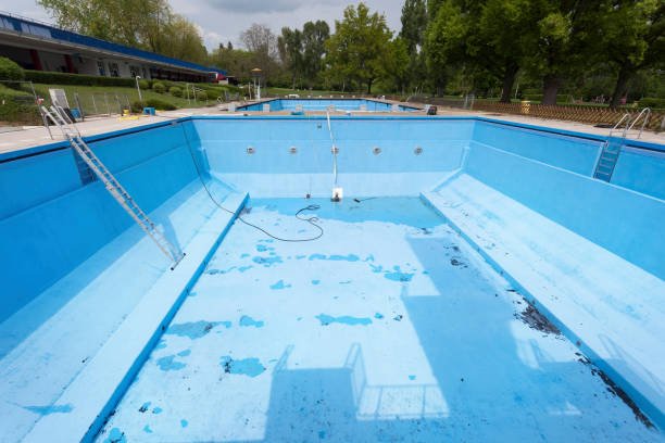 Best Ceiling water damage repair  in Holton, KS
